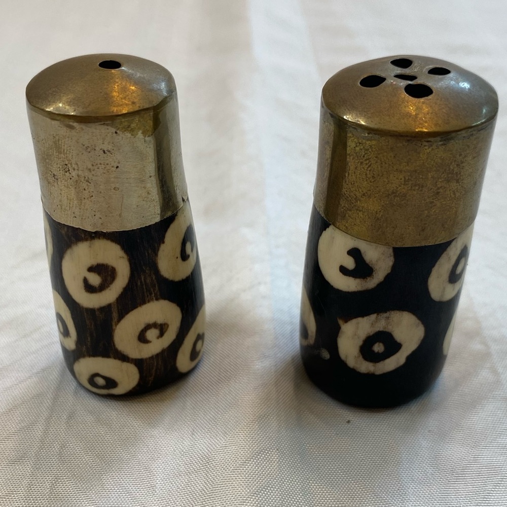 Bone hand painted salt pepper shakers.